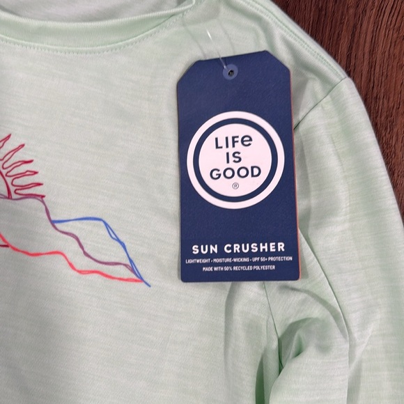 NWT Life is Good Sun Crusher UPF 50+ Wicking Sunrise Sunset XS Light Green - Picture 2 of 7